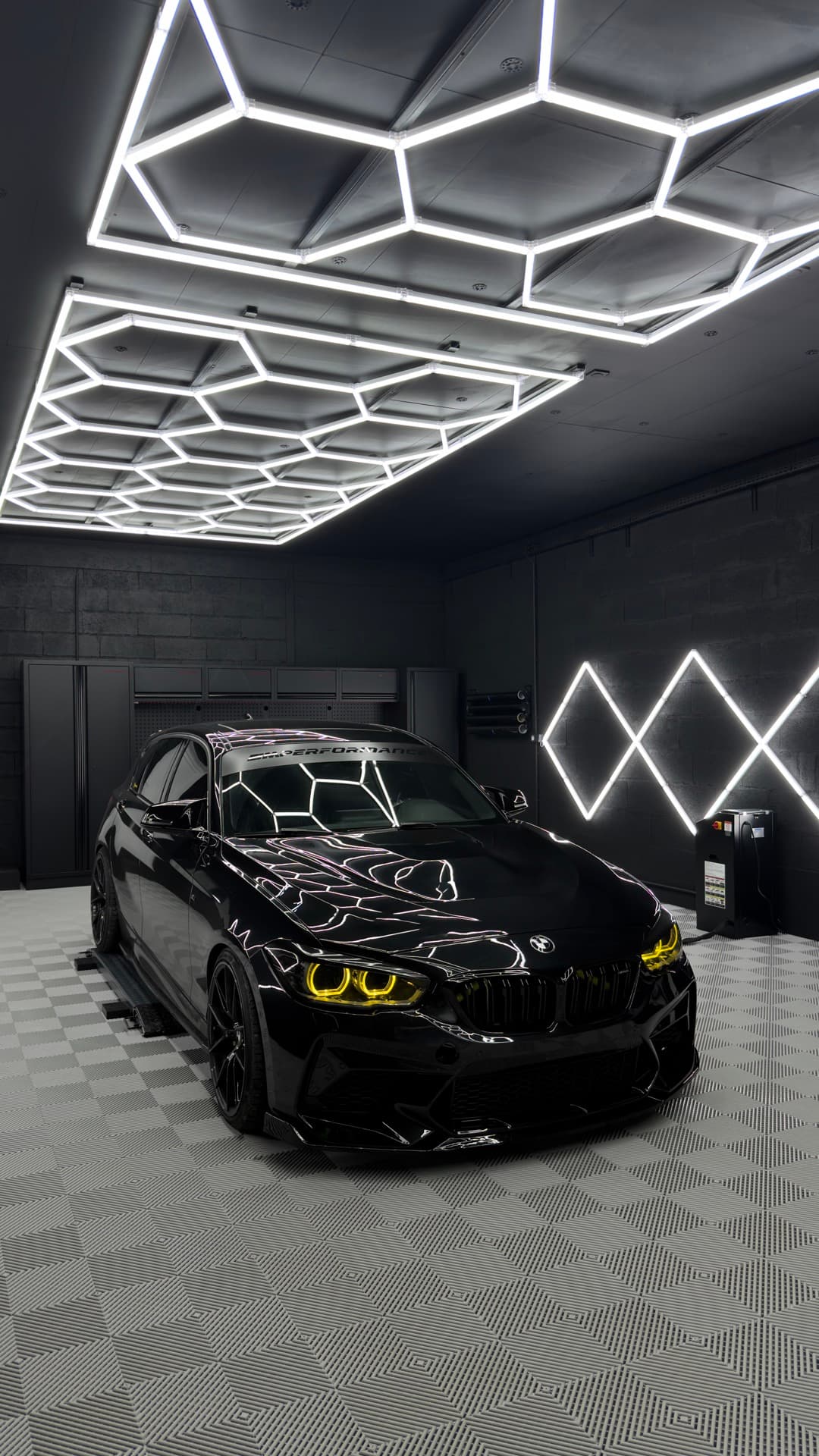 BMW M140i